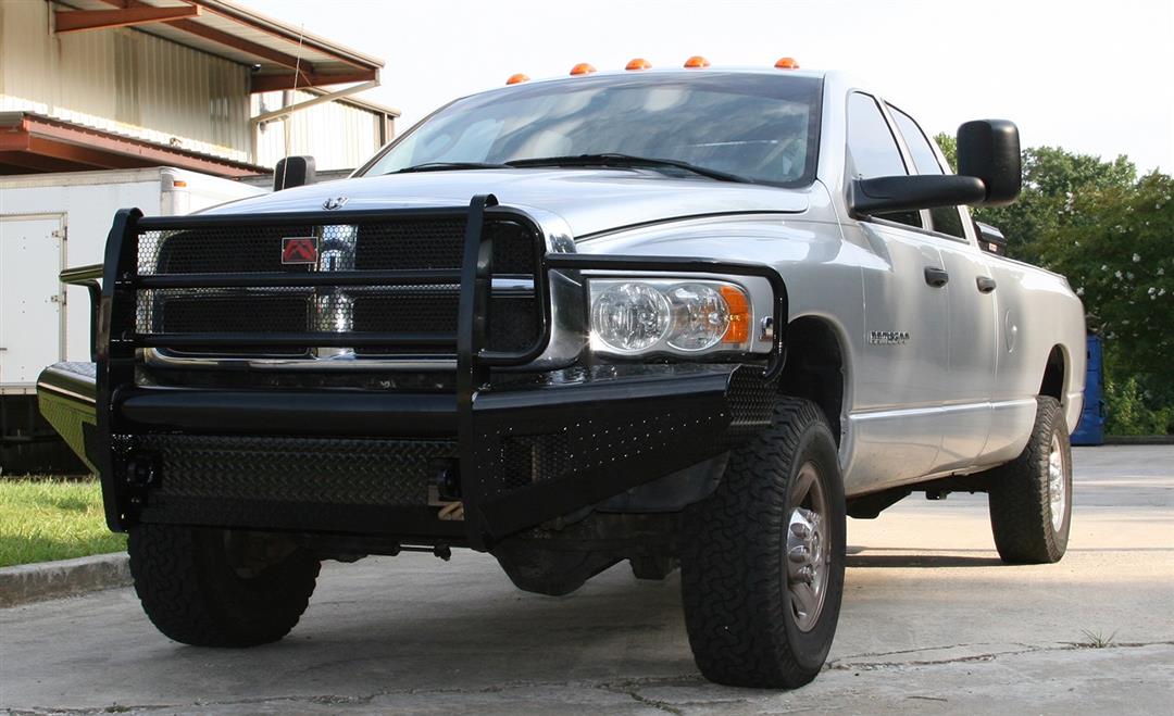 Fab Fours Black Steel Front Bumpers For 2003-2005 Dodge RAM 2500/3500