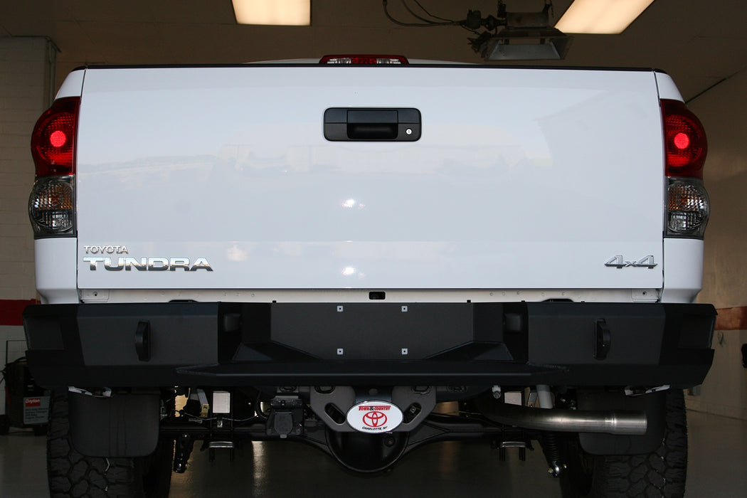 Fab Fours Premium Rear Bumpers For 2007-2013 Toyota Tundra - TT07-W1550-1
