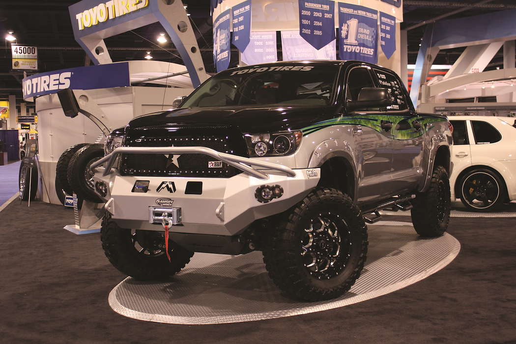 Fab Fours Premium Front Bumpers For 2007-2013 Toyota Tundra