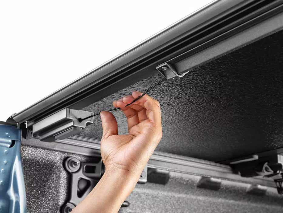 UnderCover Select Hard Folding Tonneau Cover For 2019-2026 Chevrolet/GMC Silverado/Sierra 1500	5'8" Bed - SL14020