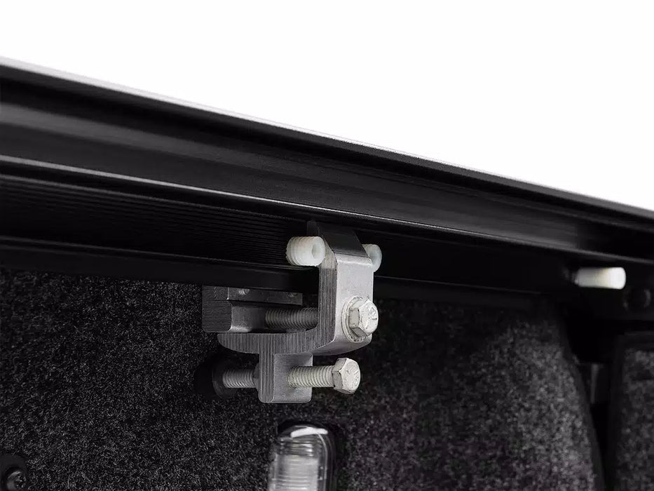 RetraxONE XR Manual Retractable Tonneau Cover w/ T-Slot Rails - T-60481