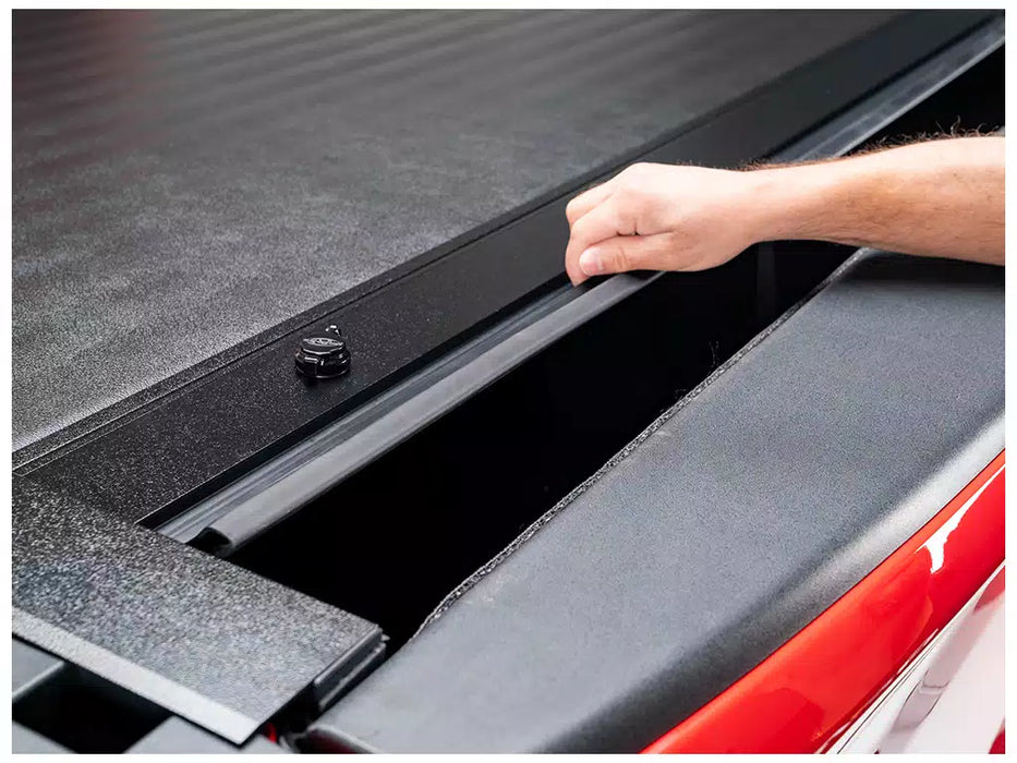 Pace Edwards JackRabbit Manual Retractable Tonneau Cover For 2021-2026 Ford F-250/350/450 8' Bed - JRF177