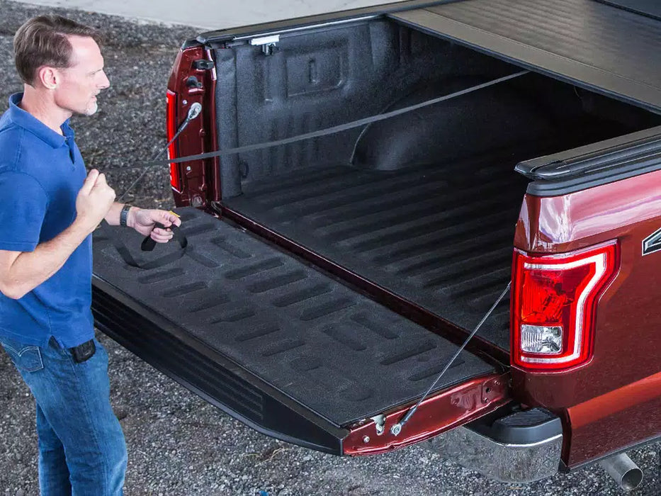 Pace Edwards UltraGroove Manual Retractable Tonneau Cover For 16-26 Nissan Titan XD & 17-24 Titan 6'7" Bed - KRNA15A41