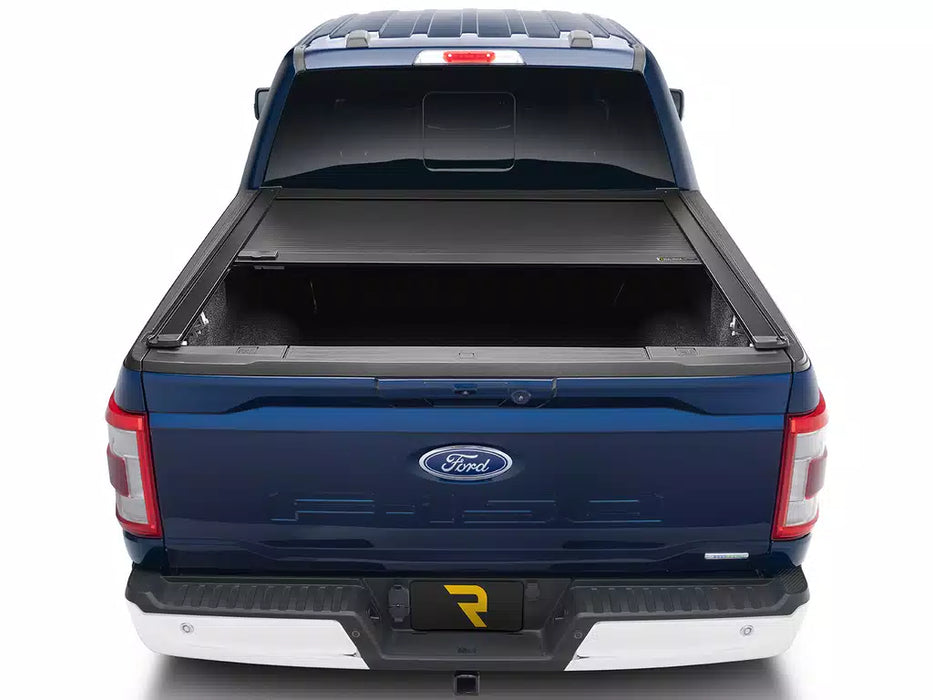 RetraxONE XR Manual Retractable Tonneau Cover w/ T-Slot Rails - T-60481