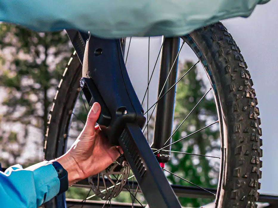 RealTruck Elevate Bike Carrier