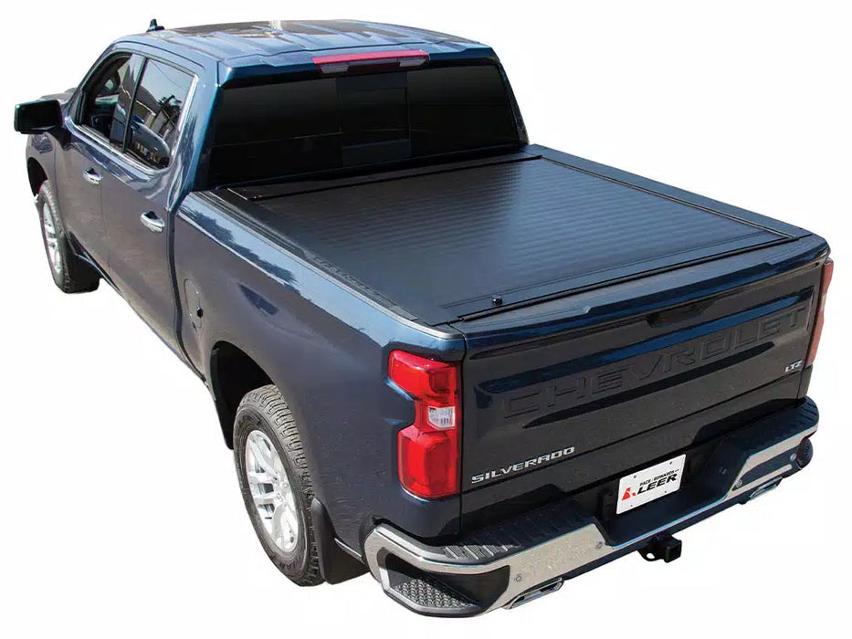 Pace Edwards Matte Black JackRabbit Manual Retractable Tonneau Cover For 2020-2026 Jeep Gladiator 5' Bed - M-JRJA36A67