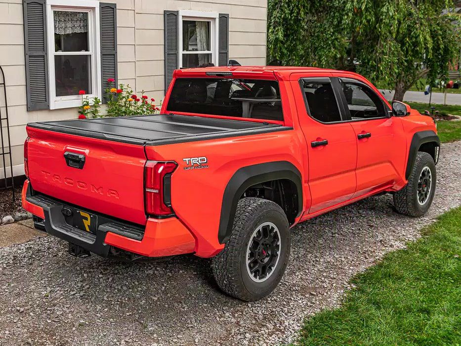 UnderCover Select Hard Folding Tonneau Cover For 2015-2020 Ford F-150 6'7" Bed - SL24020