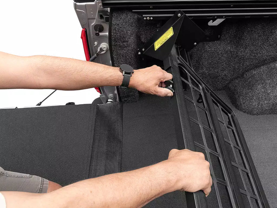 Roll-N-Lock Cargo Manager