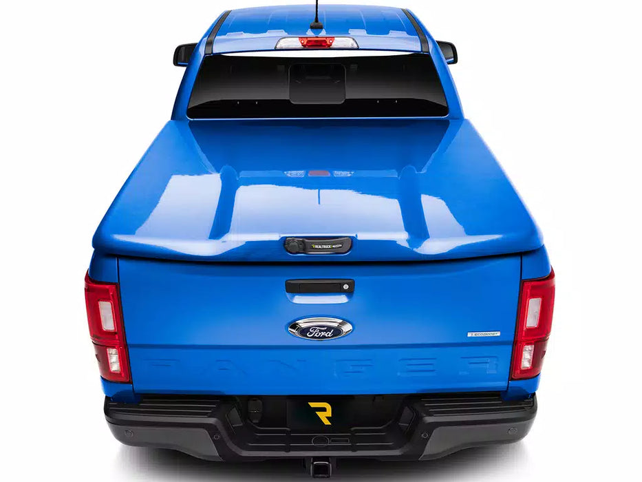 UnderCover Elite LX One Piece Tonneau Cover For 2023-2026 Ford F-250 6'9" Bed - UC2228