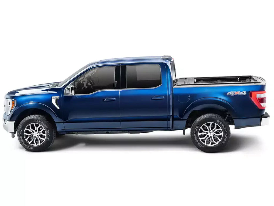 RetraxONE XR Manual Retractable Tonneau Cover w/ T-Slot Rails - T-60481