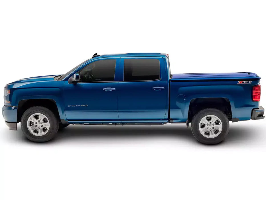 UnderCover LUX One Piece Tonneau Cover For 15-18 Chevrolet Silverado 1500, 2019 1500 LD & 15-19 2500/3500 6'6" Bed - UC1126