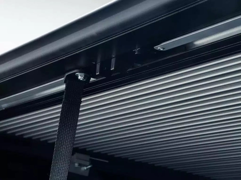 Pace Edwards Switchblade Manual Retractable Tonneau Cover For 2015-2020 Ford F-150 5'7" Bed - SWFA05A28