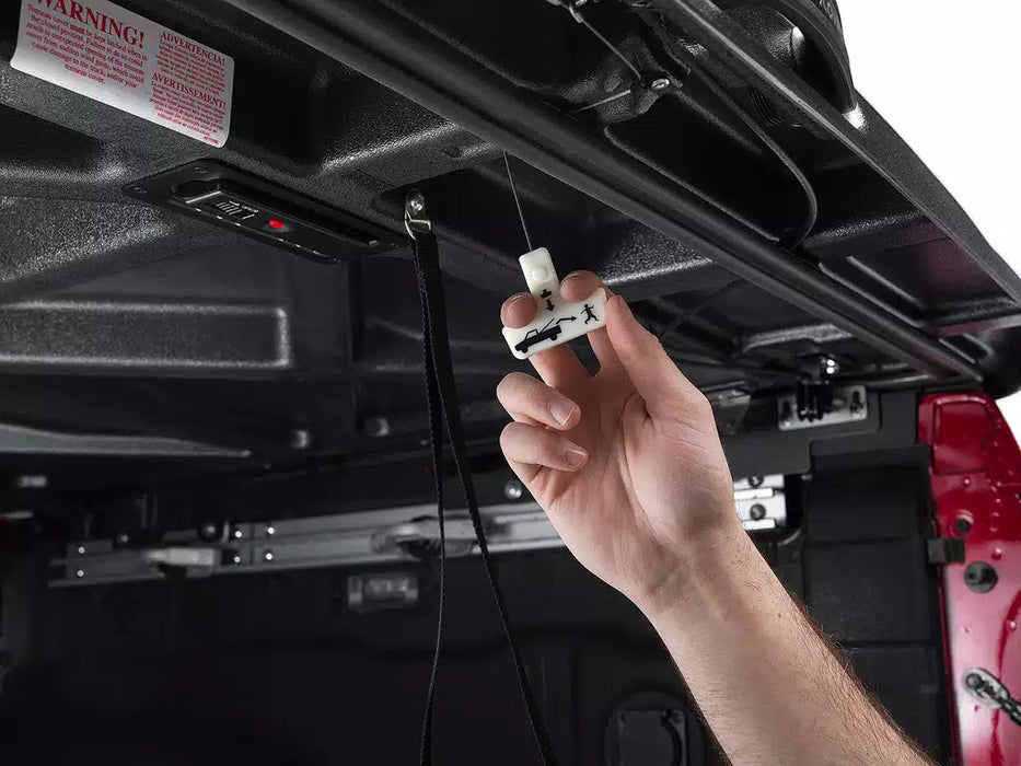 UnderCover Elite One Piece Tonneau Cover - UC2158