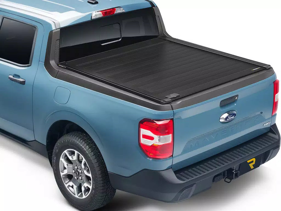 RetraxPRO XR Manual Retractable Tonneau Cover w/ T-Slot Rails - T-80861