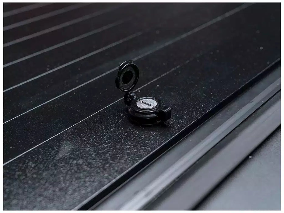 Pace Edwards Full Metal JackRabbit Manual Retractable Tonneau Cover - FMF184