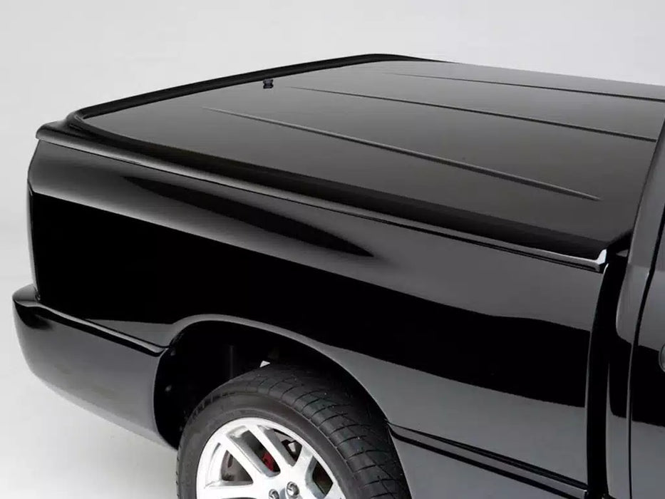 UnderCover LUX One Piece Tonneau Cover For 2017-2022 Ford F-250/350 6'9" Bed - UC2176