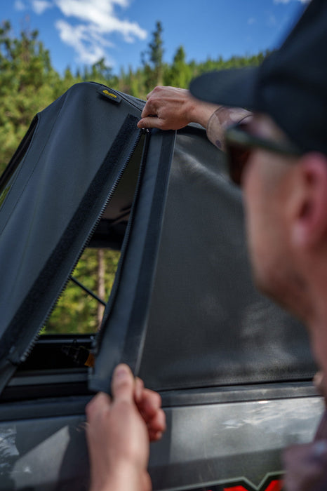 BesTop Supertop For Truck 2, 2017-26 Ford F250/F350 6.8ft bed - 77334-35