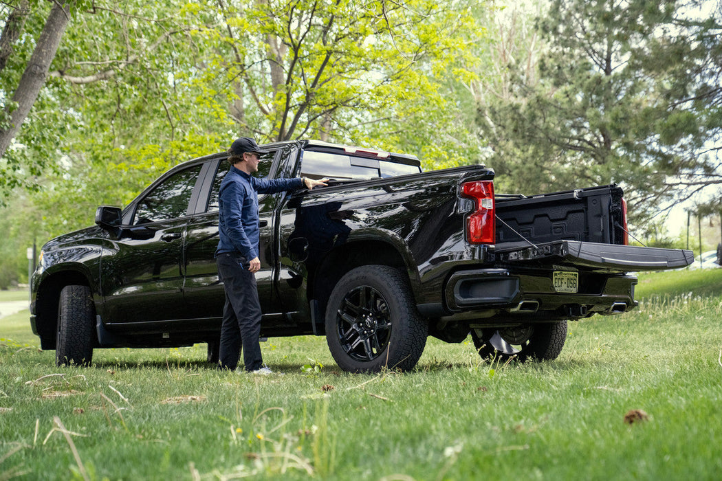BesTop Supertop For Truck 2, 2019-26 Silverado/Sierra 5.8 ft Bed - 77318-35
