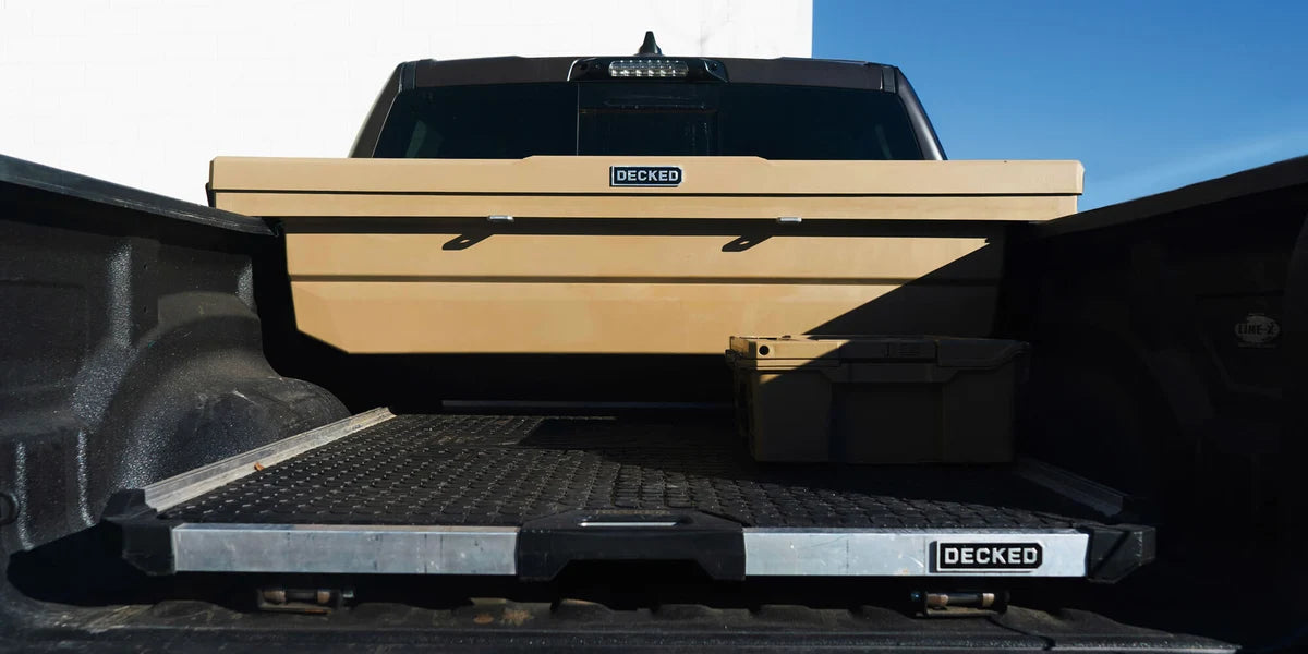 DECKED Full-Size Crossover Toolbox, Fender Dirt, 25.5" x 71.7" x  16" - DTB2T22-TAN