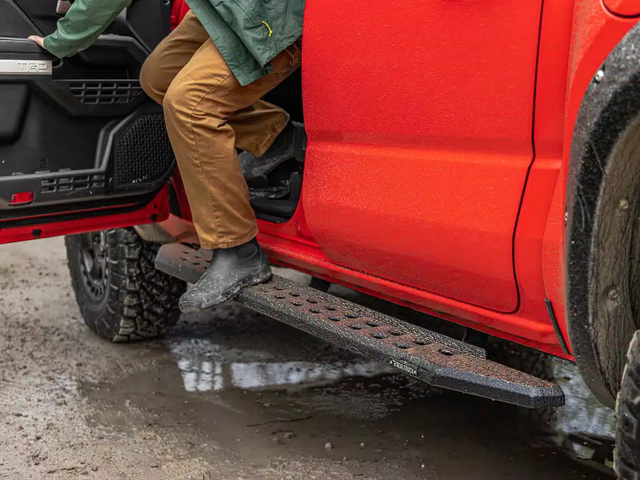 Go Rhino RB30 Slim Running Boards For 2024-2026 Toyota Tacoma 5' Bed