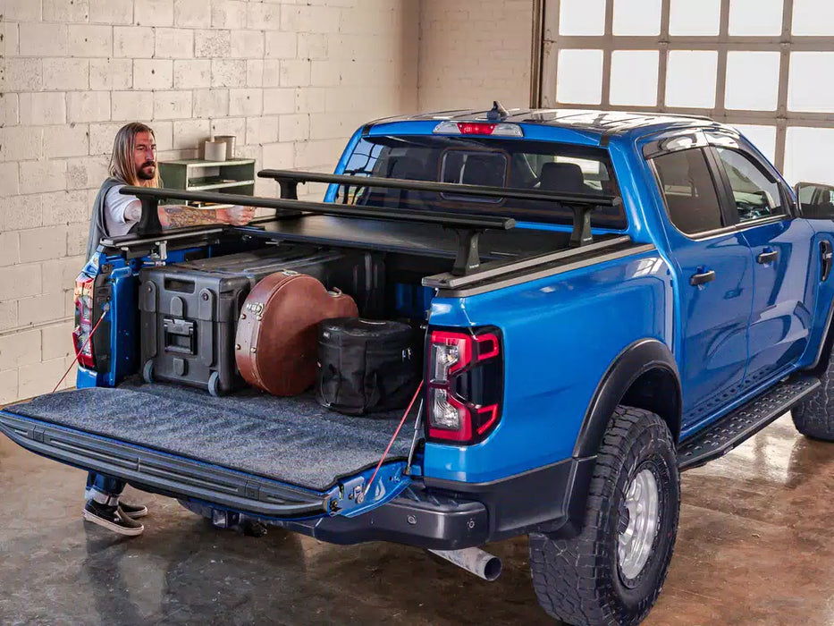 RetraxPRO XR Manual Retractable Tonneau Cover w/ T-Slot Rails For 24-26 Chevrolet/GMC Silverado/Sierra EV 5'11" Bed - T-80490