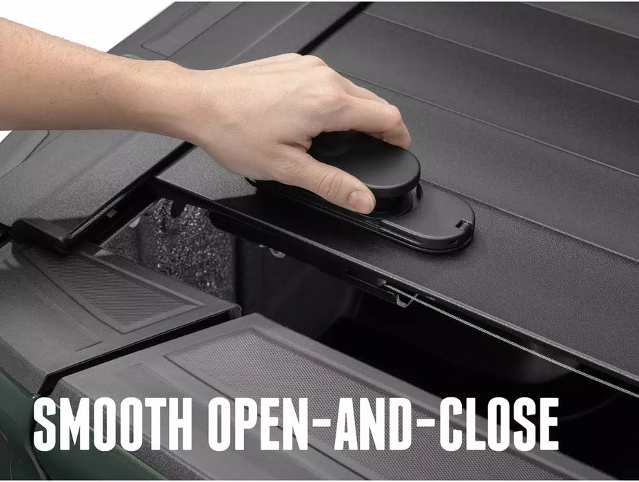 RetraxPRO MX Manual Retractable Tonneau Cover