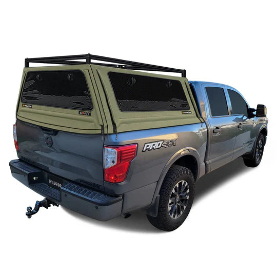 WildTop Nissan Titan Soft Truck Cap 2016-Current 5.5' Bed (67.0 in)