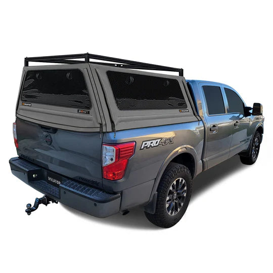 WildTop Nissan Titan Soft Truck Cap 2016-Current 5.5' Bed (67.0 in)