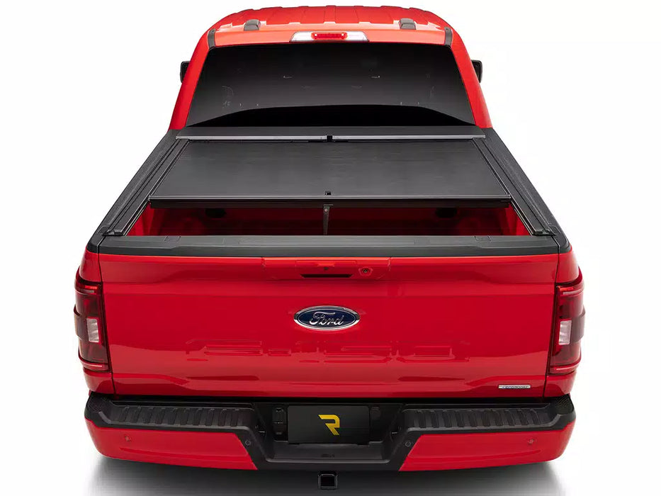 Roll-N-Lock M-Series XT Manual Retractable Tonneau Cover w/ T-Slot Rails - 135M-XT