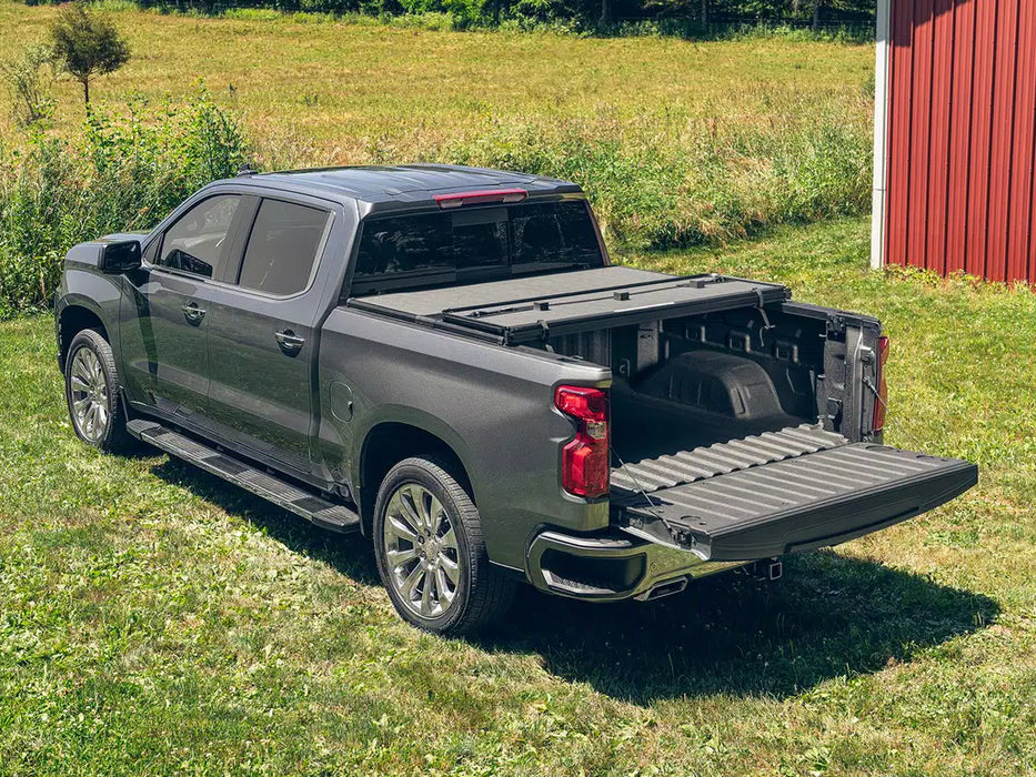 Extang Solid Fold ALX Hard Folding Tonneau Cover For 2015-2020 Ford F-150 5'7" Bed - 88475
