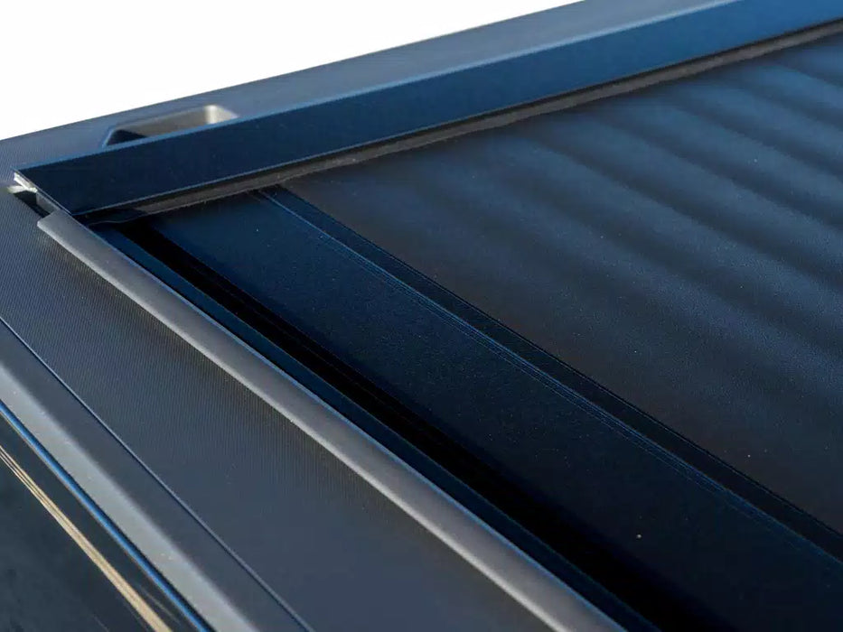 Pace Edwards Switchblade Manual Retractable Tonneau Cover For 2005-2021 Nissan Frontier 5' Bed - SWN5780