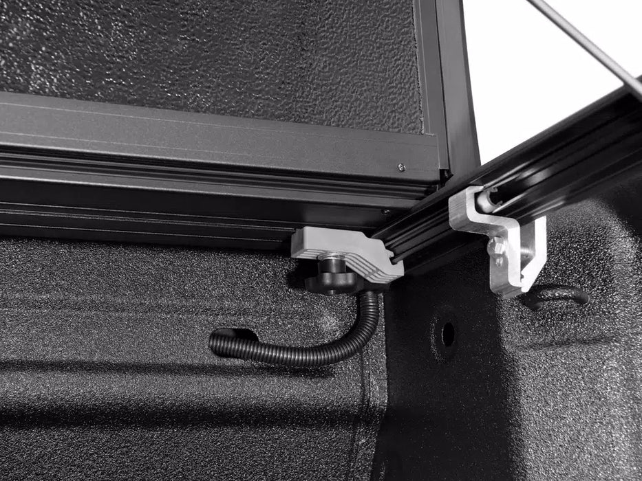 UnderCover Flex Hard Folding Tonneau Cover For 07-13 Chevrolet/GMC Silverado/Sierra 1500 & 07-14 2500/3500 6'6" Bed - FX11008