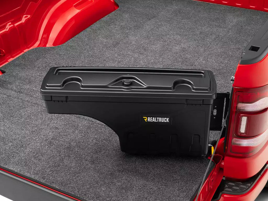 UnderCover Swing Case Truck Bed Toolbox For 1999-2006 Chevrolet Silverado/GMC Sierra 1500/2500/3500