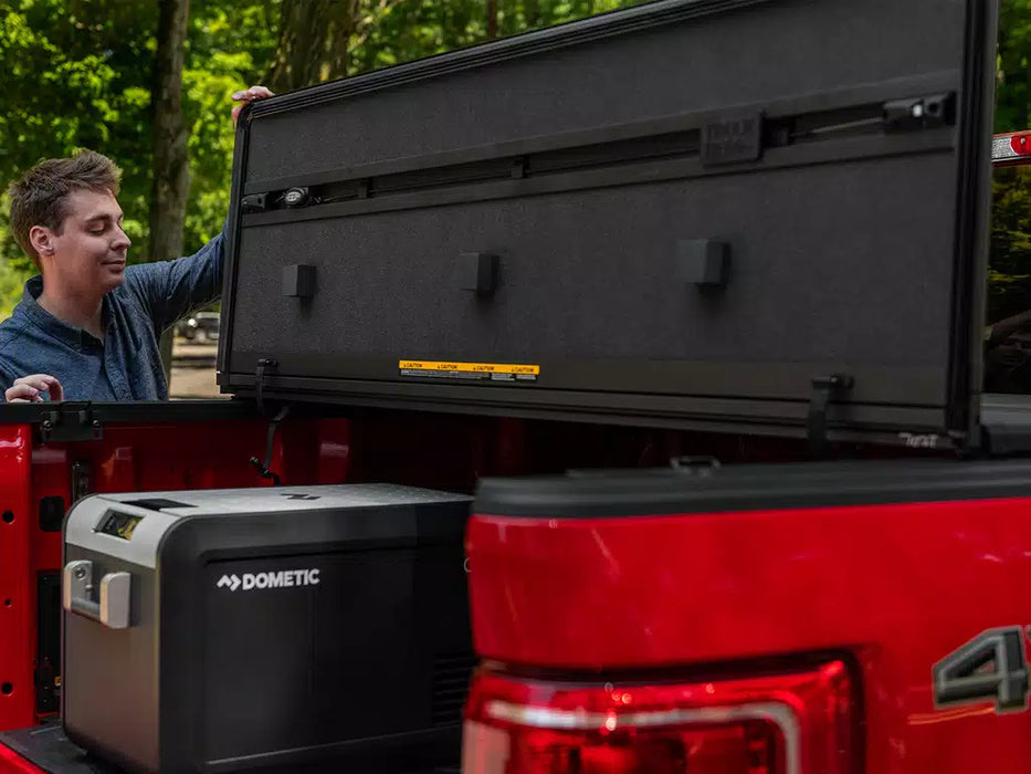 Extang Solid Fold ALX Hard Folding Tonneau Cover For 2015-2020 Ford F-150 5'7" Bed - 88475