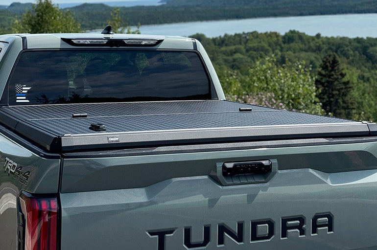 Dee Zee Guardian Tonneau Cover For 09-26 Ford F-150, 19-26 RAM 1500 & 22-26 Tundra 5'7" Bed - DZ19550