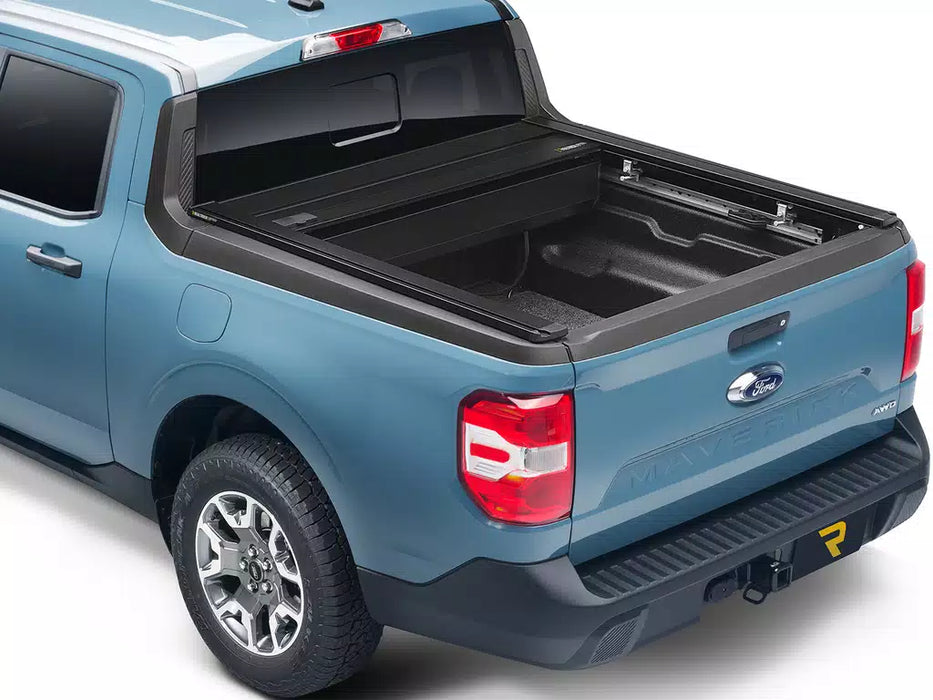 RetraxPRO XR Manual Retractable Tonneau Cover w/ T-Slot Rails - T-80861