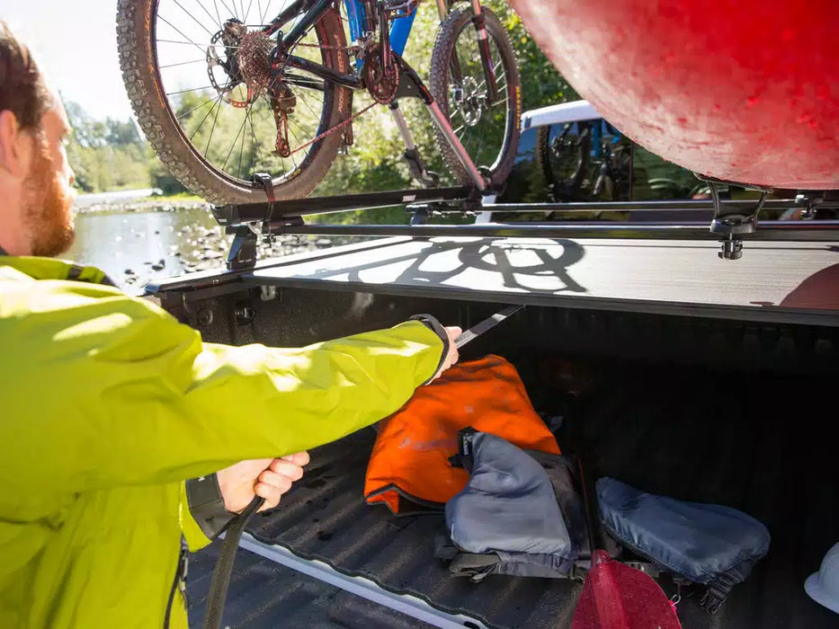 Pace Edwards UltraGroove Metal Manual Retractable Tonneau Cover For 19-26 Chevrolet/GMC Silverado/Sierra 1500 & 2022 1500 LD/LTD 5'8" Bed - KMCA27A58