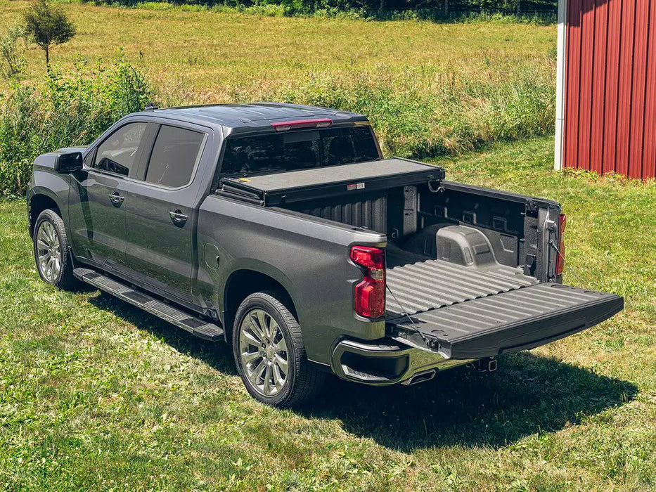 Extang Solid Fold ALX Hard Folding Tonneau Cover For 2015-2020 Ford F-150 5'7" Bed - 88475
