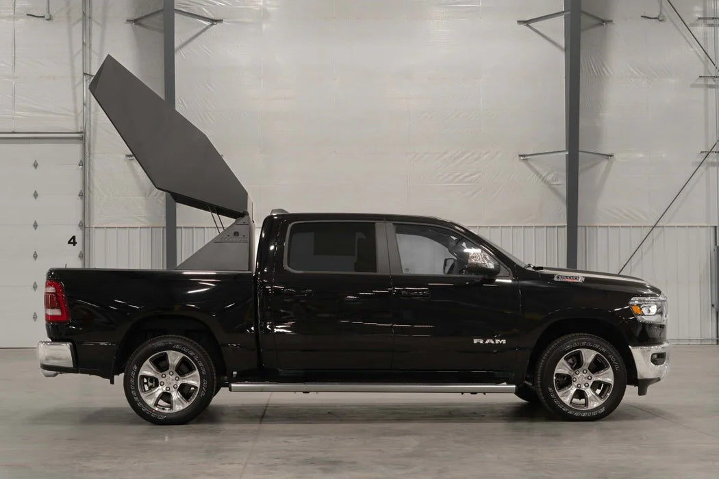 Black River Matrix ST Truck Topper For 2020-2026 Jeep Gladiator 5' Bed - 110462