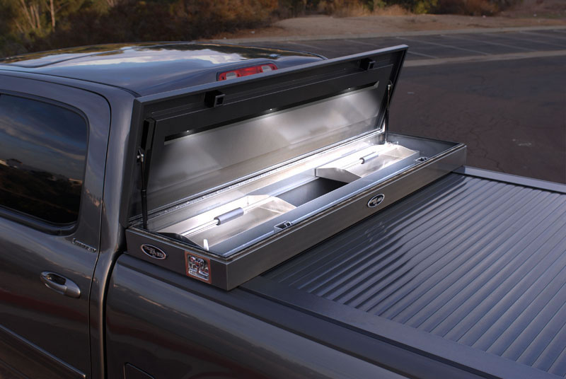 Truck Covers USA American Work Cover For 17-23 Nissan Titan 5'7" Bed - CRT544